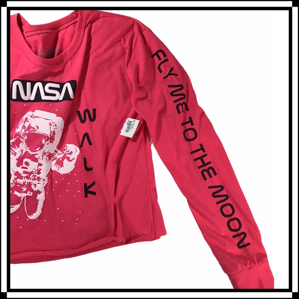 NASA Juniors Long Sleeve Graphic Tee - L NWT